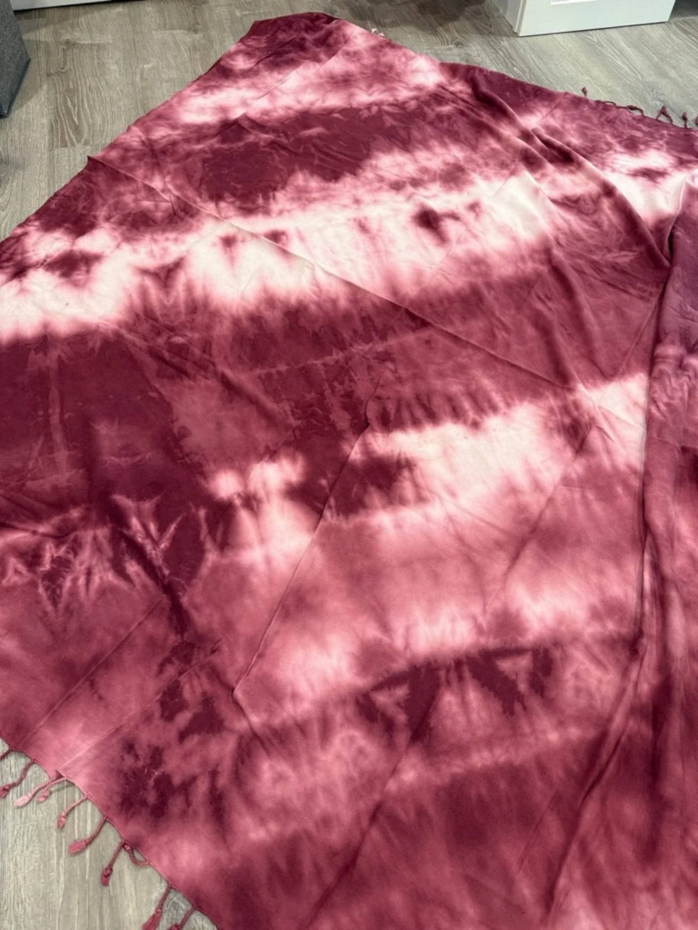 Sandcloud Tie-Dye Maroon & White Fringe Turkish Towel / Blanket